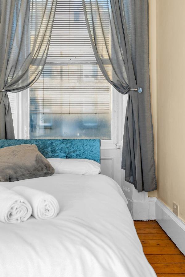 Edinburgh City Centre Jasmine Apartment -Sleeps 7 Ngoại thất bức ảnh